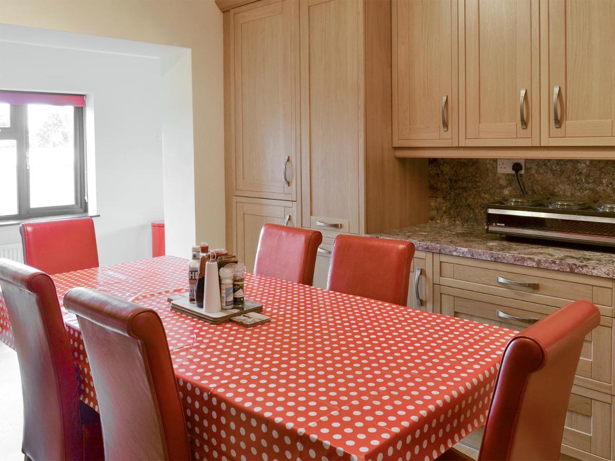 Denton House Villa Рейвънскар Екстериор снимка